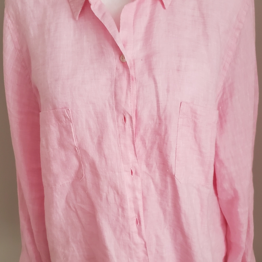 NWOT Lilly Pulitzer Sea View linen button down top. Urchin Pink. Reduced!! - Picture 2 of 4